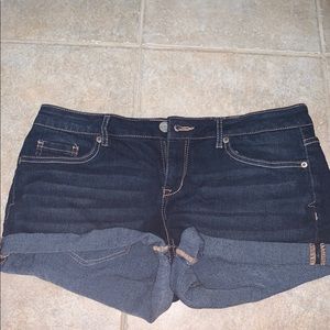 Aéropostale Midi Denim Shorts